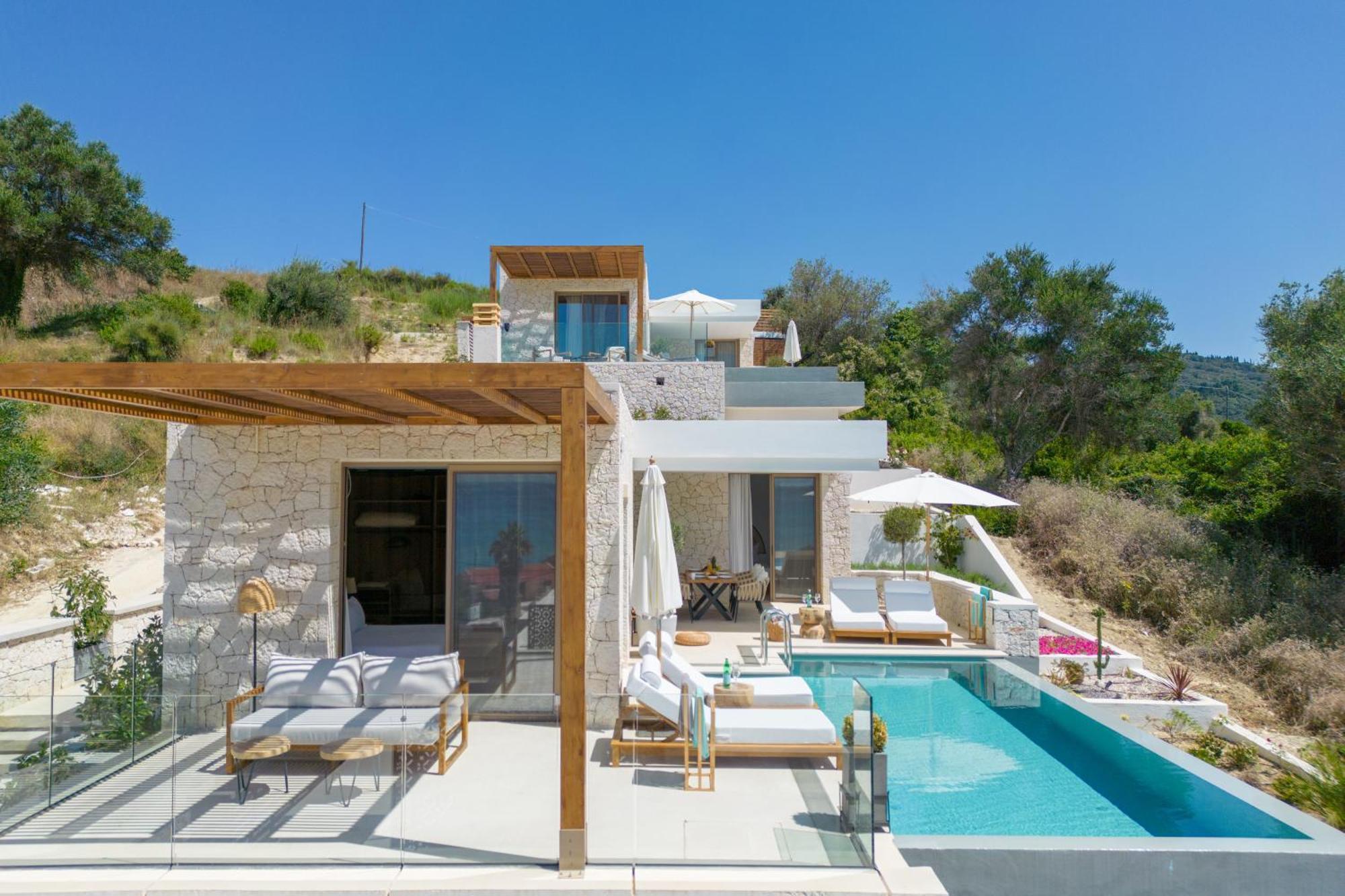 Sun N Salt Private * Agios Georgios Pagon